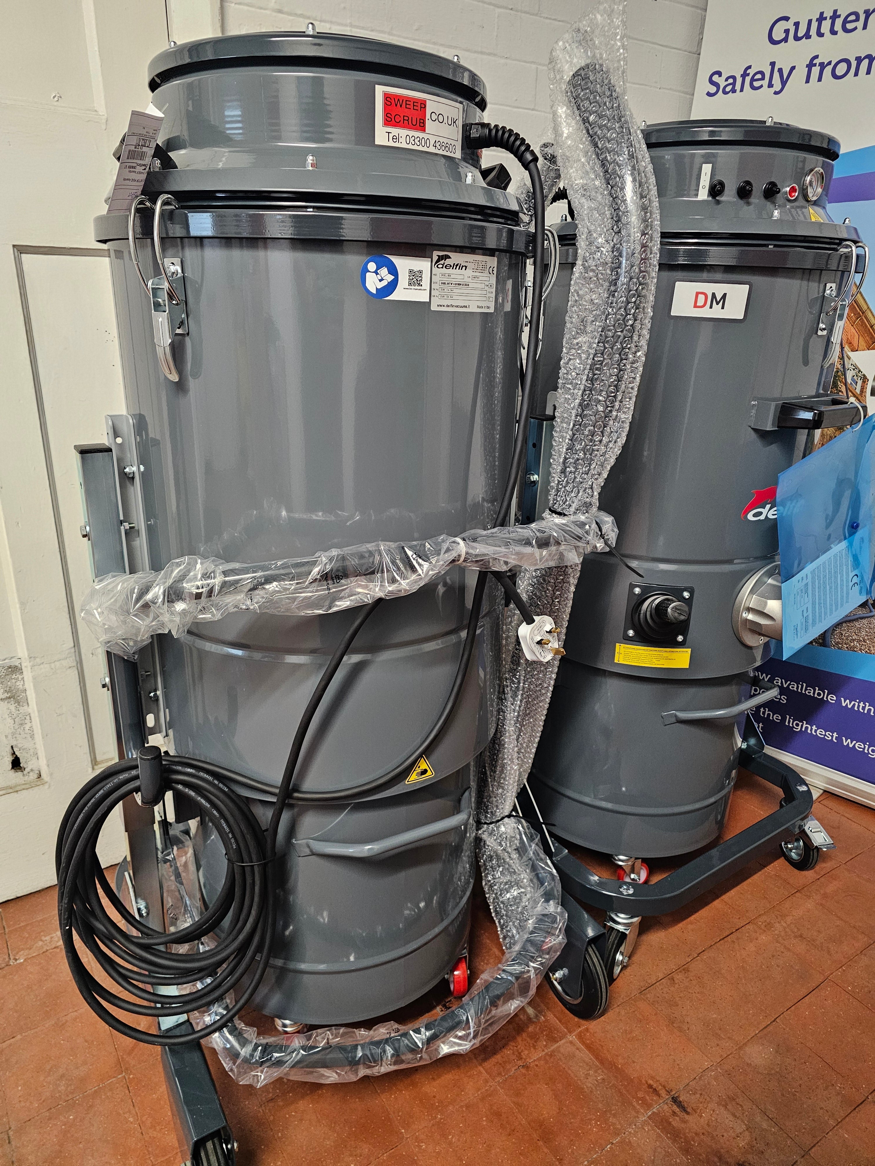 Industrial Vacuums