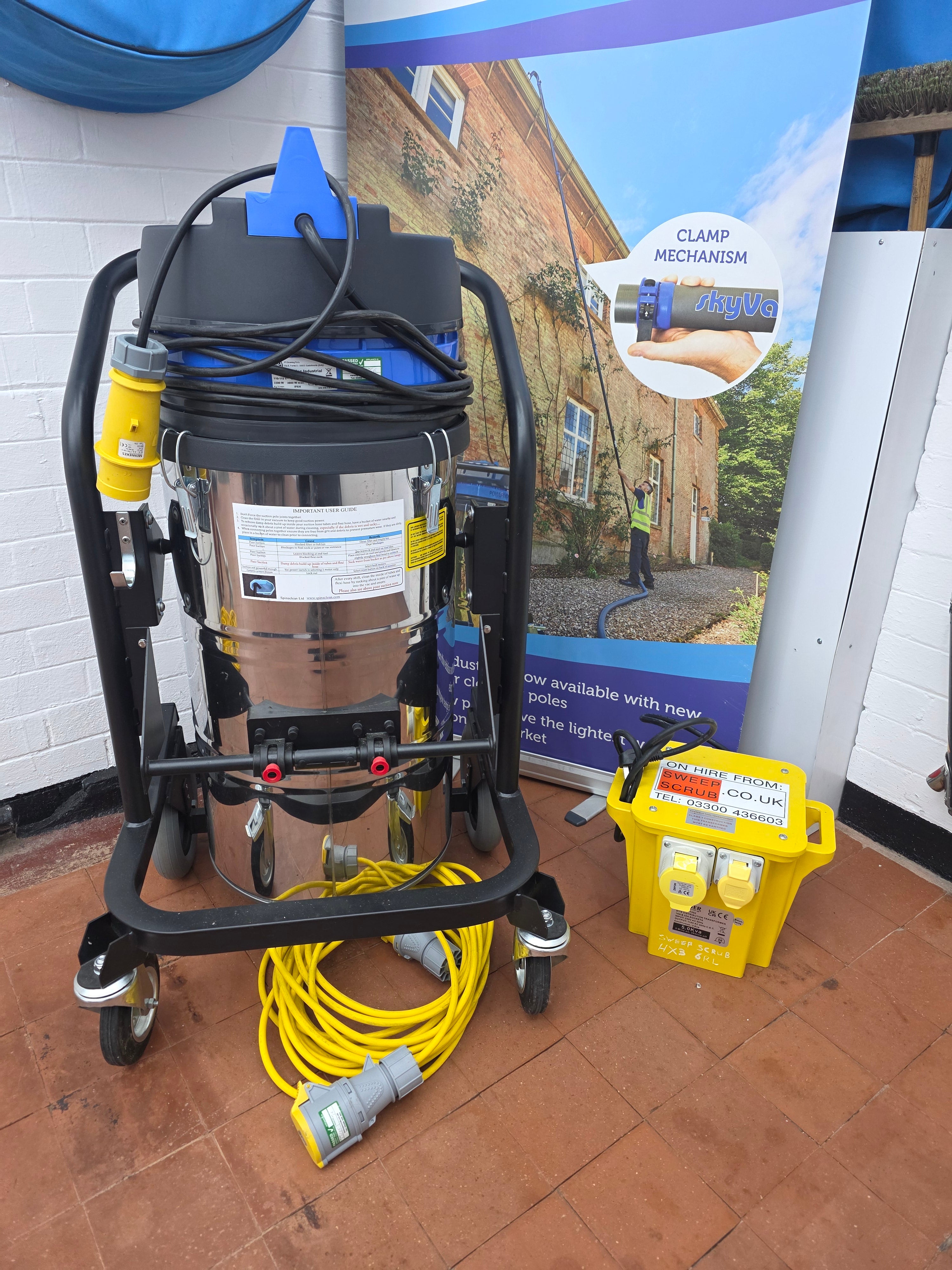 SkyVac Industrial 85 110v Gutter Vac for Hire