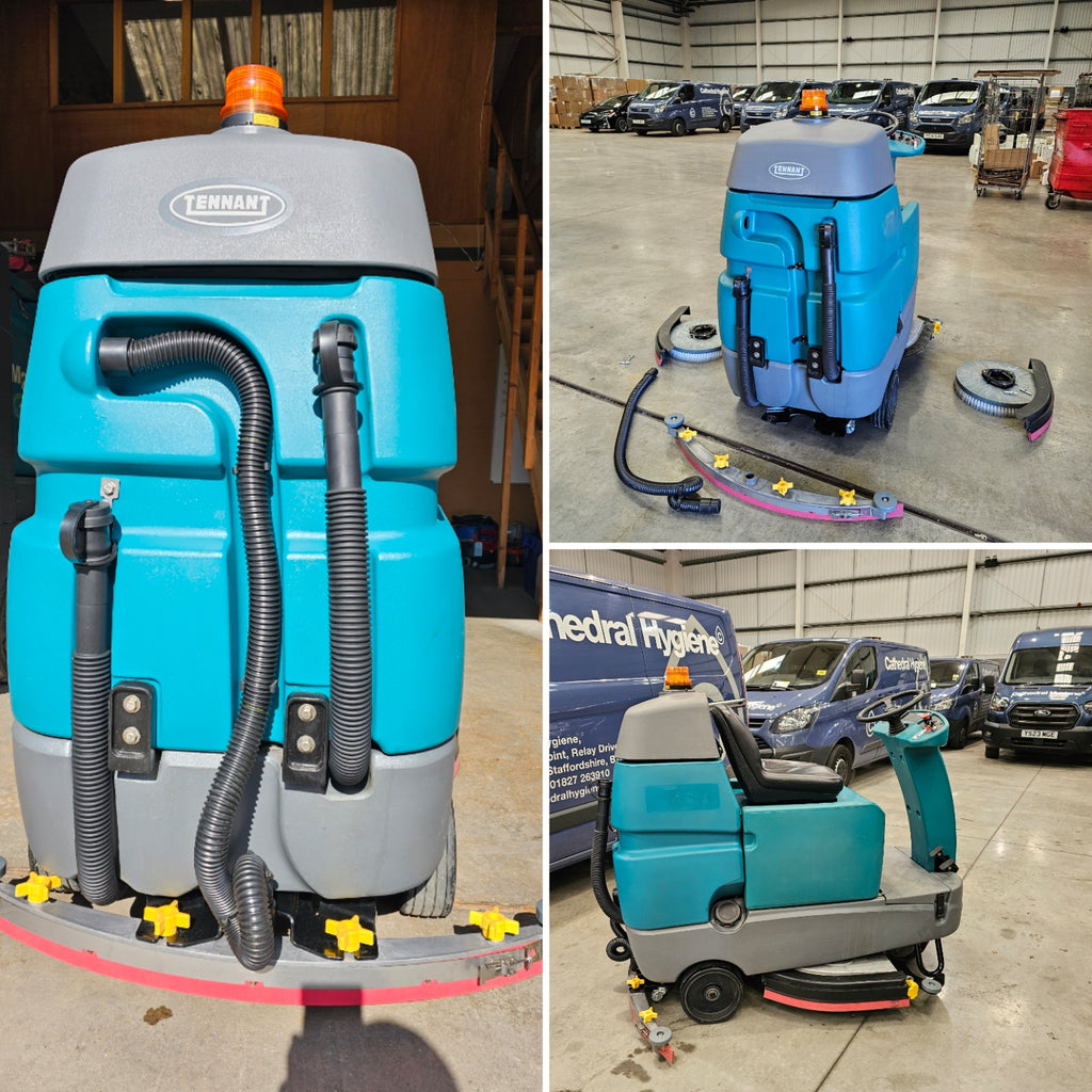 Tennant T7 Ride-On Scrubber Dryer 5 Day Hire