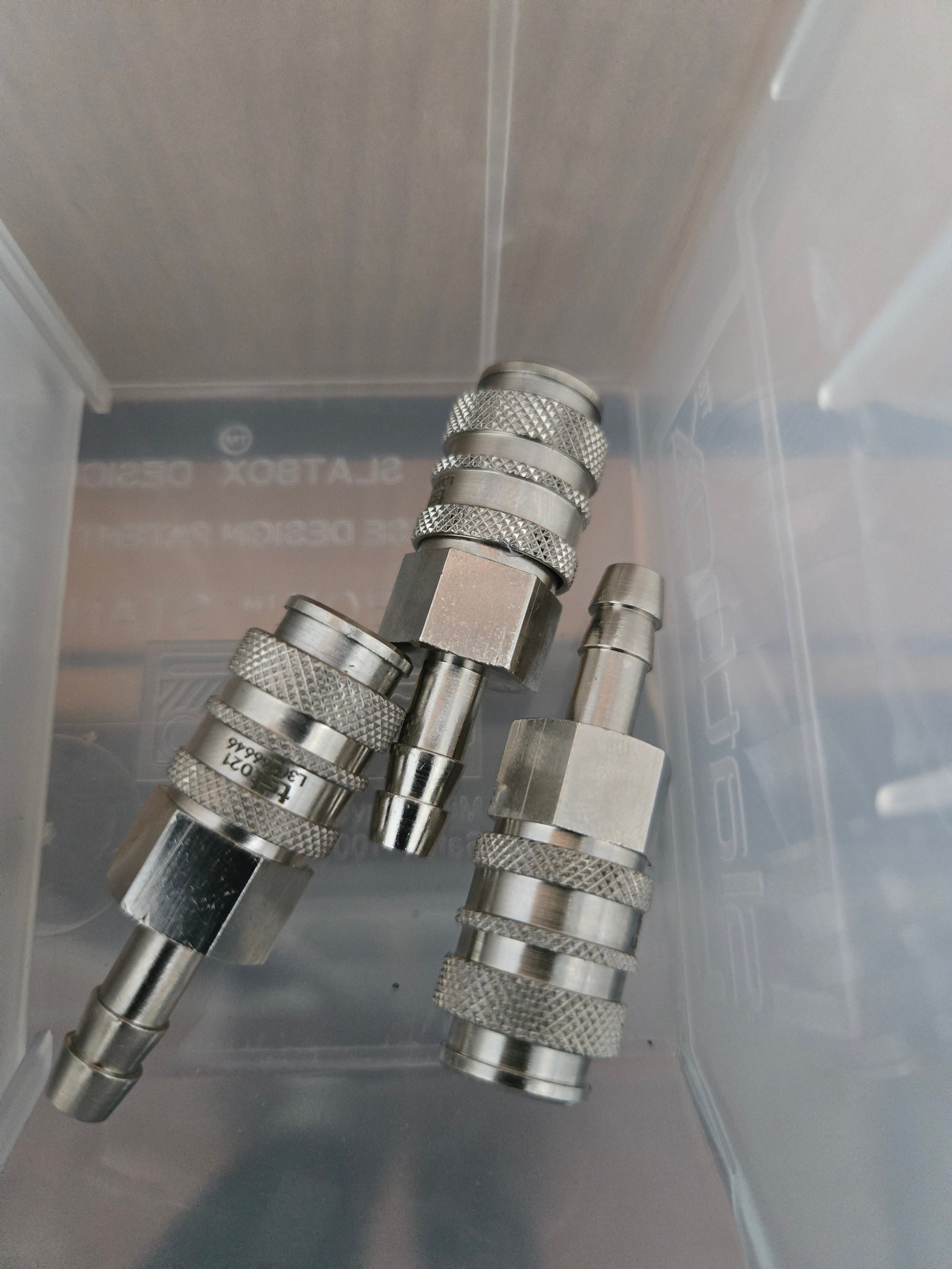 Rectus Type 21 Fitting F6